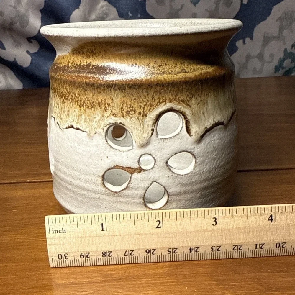 Vintage Mangum Pottery Candle‎ Holder Flower Cut Outs 1987 For Tea Light Candles